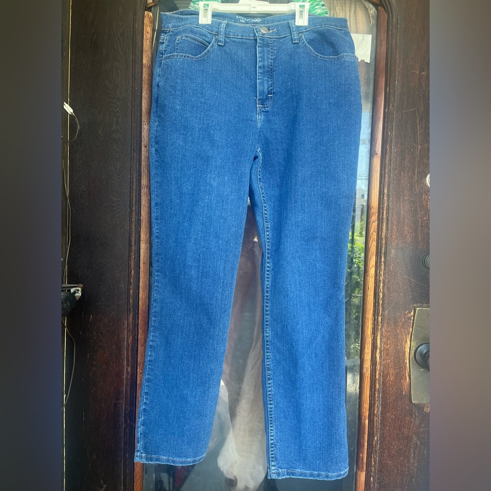 Classic Blue Women's Jeans EUC - Picture 4 of 5